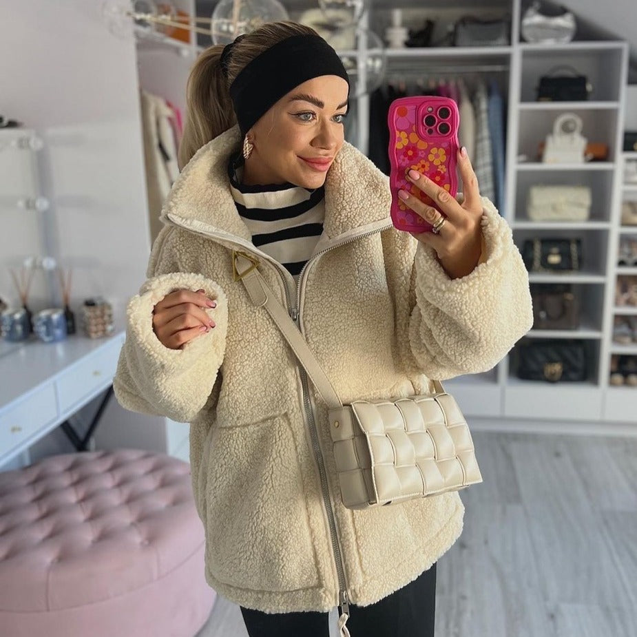Snughug Jacket